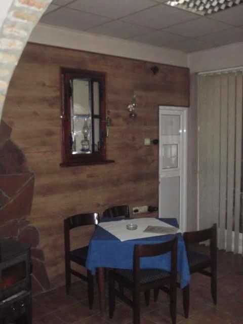 Sobe Za Izdavanje Blef Ovcar Banja Exterior photo